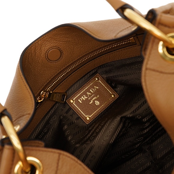 Prada Hobo Shoulder Bag Embossed Logo Caramel Leather 1BC051 New - Picture 7 of 7